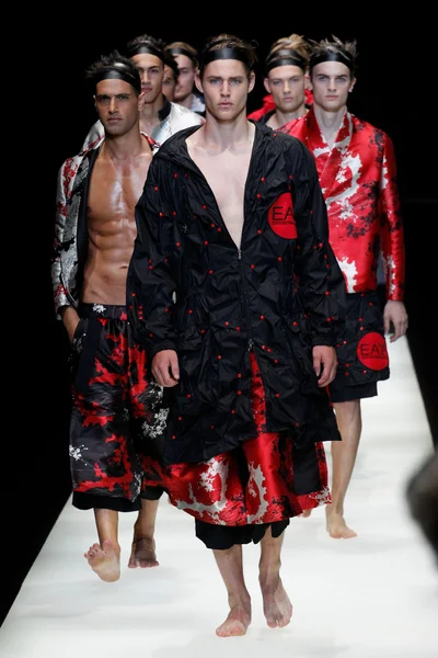Look 73